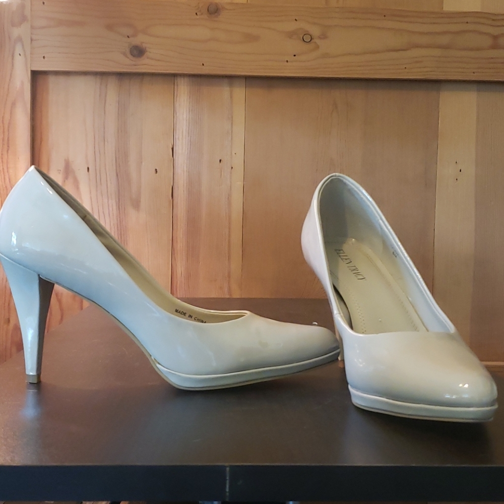 4" tan heels